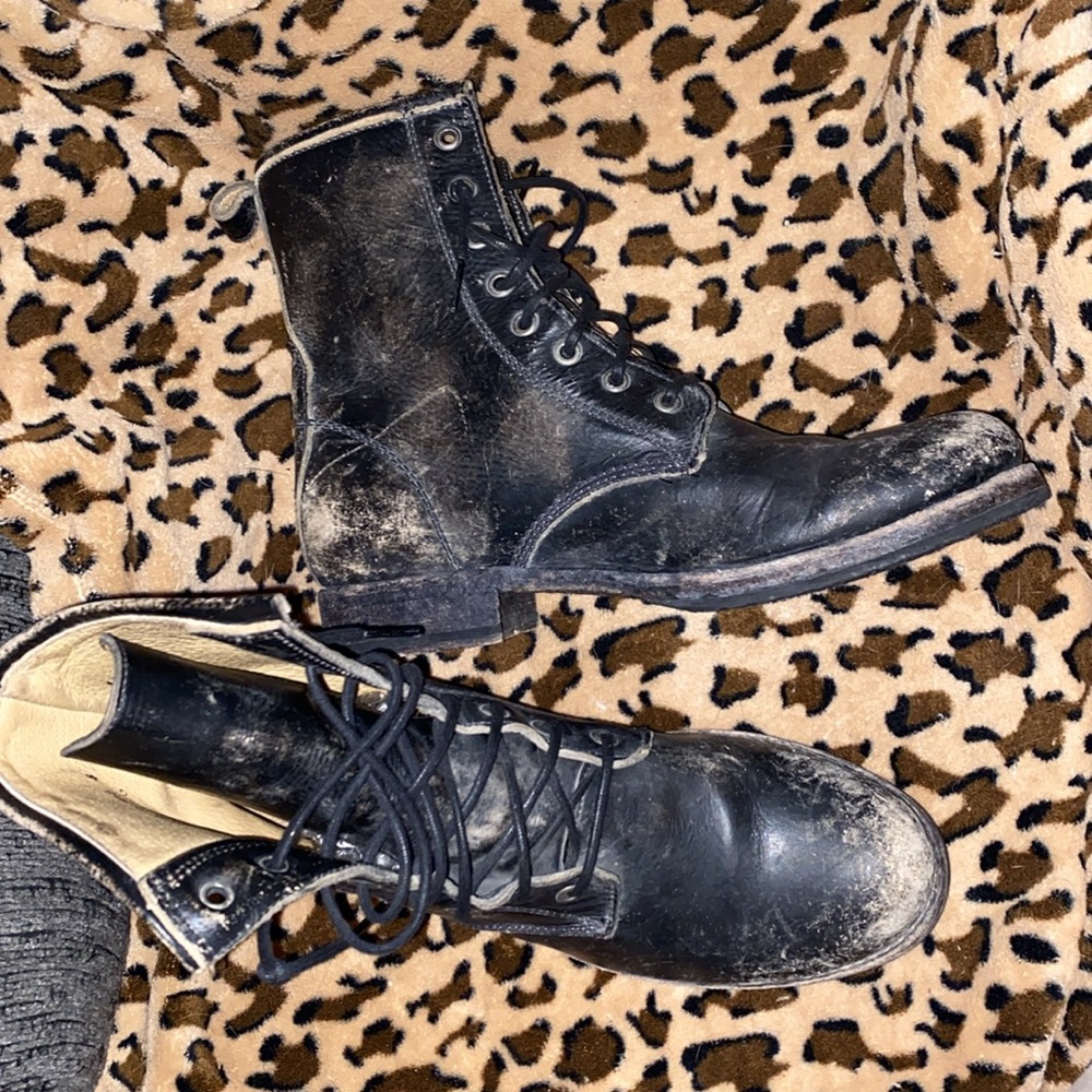 Frye  Rogan distressed lace up combat-moto boots